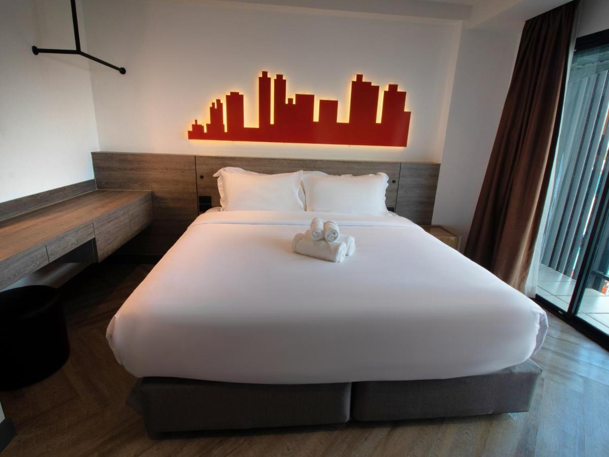 Fortune D Hotel Phitsanulok Exterior photo